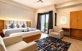 Vamika Family Suites